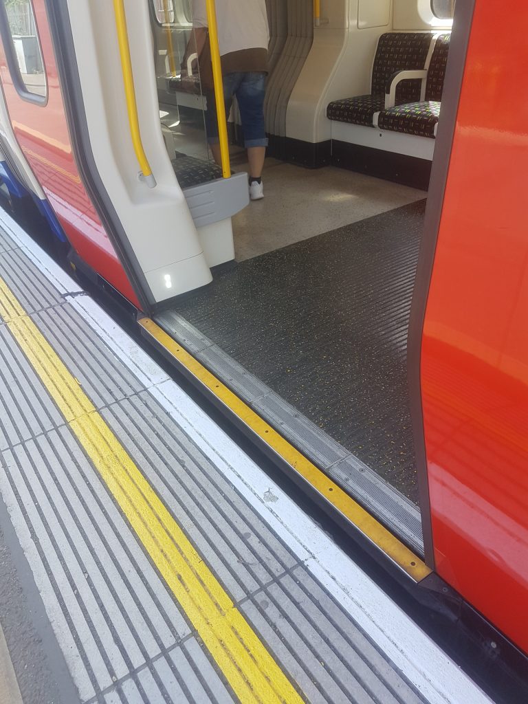 Level Boarding Example Level Boarding: Introduction – Step-Free London